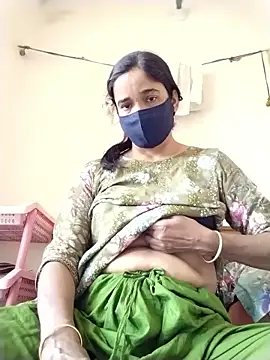 Snapshot of Fast_lady chatting on February 1, 2026, 4:33 am Fast lady online show from February 1, 2026, 4:33 am