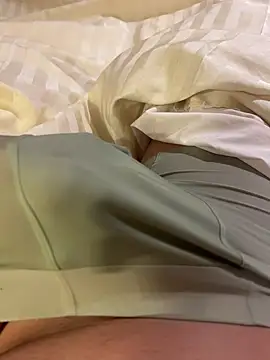 DX-tarotaron online show from April 3, 2026, 4:57 pm