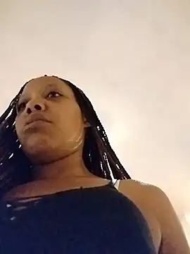 Snapshot of SITHANDRAH chatting on April 10, 2026, 9:27 am SITHANDRAH online show from April 10, 2026, 9:27 am