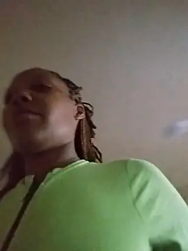 Snapshot of SITHANDRAH chatting on April 1, 2026, 11:22 am SITHANDRAH online show from April 1, 2026, 11:22 am