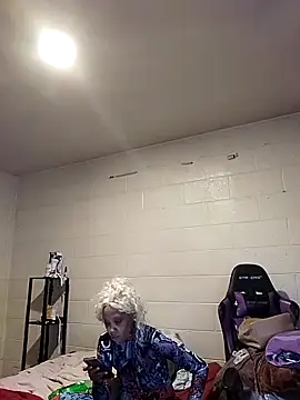 SITHANDRAH online show from February 12, 2026, 1:00 pm