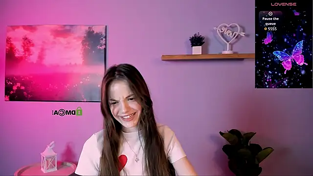 Snapshot of mia_starrr_ chatting on November 22, 2025, 9:41 am mia starrr online show from November 22, 2025, 9:41 am