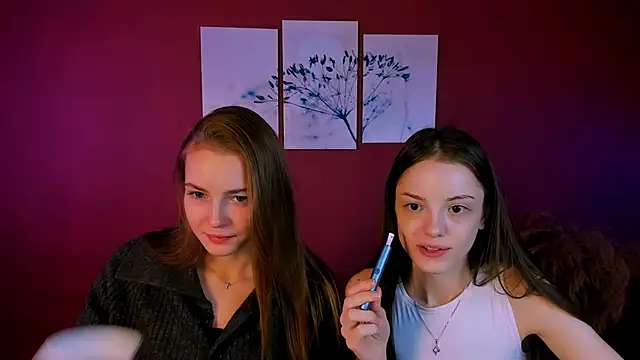 Snapshot of mia_starrr_ chatting on November 17, 2025, 10:08 am mia starrr online show from November 17, 2025, 10:08 am