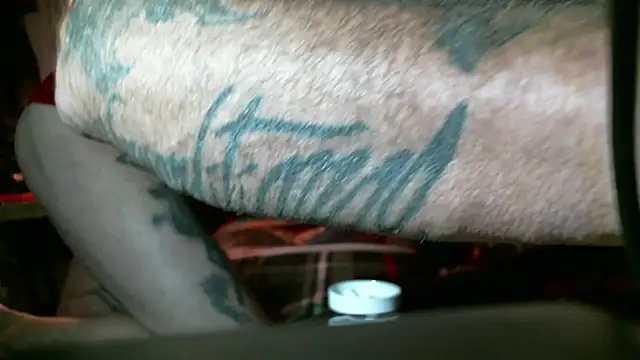 Snapshot of joey8889@xh chatting on December 15, 2025, 1:17 pm joey8889xh online show from December 15, 2025, 1:17 pm