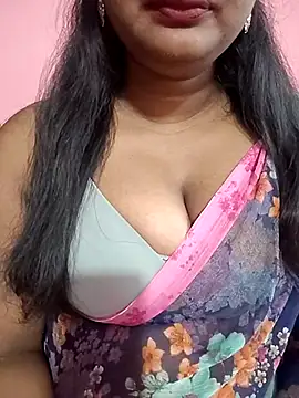 Keerthee  online show from November 29, 2025, 6:02 am