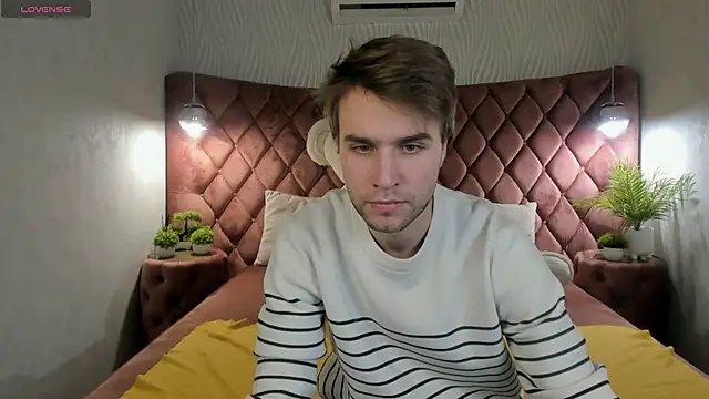 JonnahHell online show from November 21, 2025, 10:09 pm