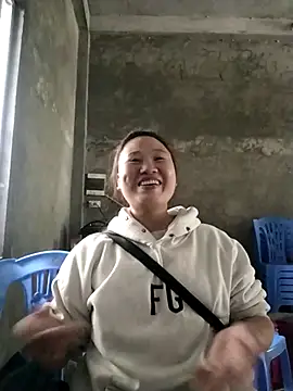 MINSSA502 online show from November 6, 2025, 3:10 am