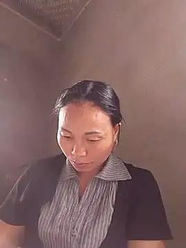 Karen china online show from November 22, 2025, 5:50 am