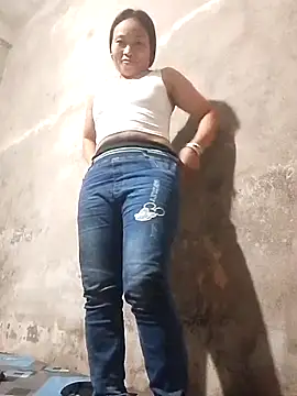 Karen china online show from November 11, 2025, 2:56 pm