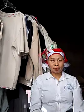 Karen china online show from November 9, 2025, 4:16 am