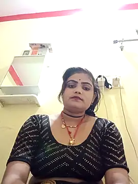 Riya lovely0143 online show from November 24, 2025, 4:45 am