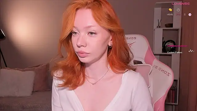 Elisahsthetics online show from April 5, 2026, 12:17 am