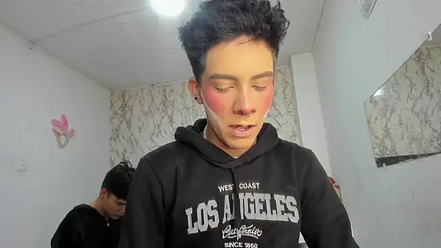 Lovers Spicy online show from December 1, 2025, 1:01 pm