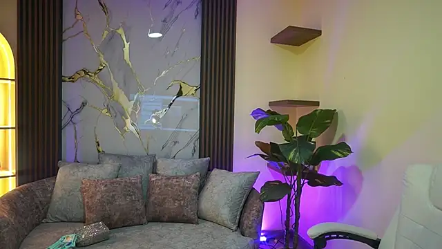 Snapshot of TessaaFox chatting on February 24, 2026, 1:01 pm TessaaFox online show from February 24, 2026, 1:01 pm