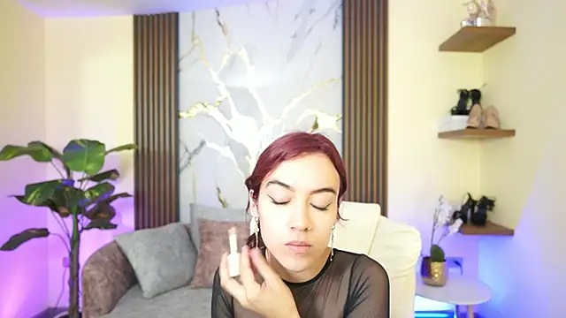 Snapshot of TessaaFox chatting on January 7, 2026, 11:48 am TessaaFox online show from January 7, 2026, 11:48 am