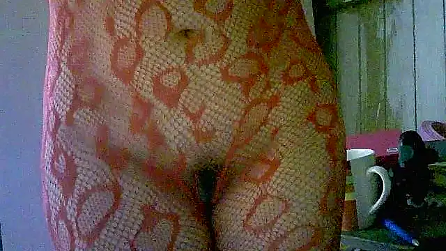 Zulreyna online show from February 18, 2026, 2:53 am