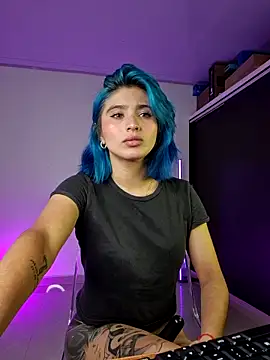 Snapshot of Star_Taylenna chatting on December 17, 2025, 4:06 am Star Taylenna online show from December 17, 2025, 4:06 am