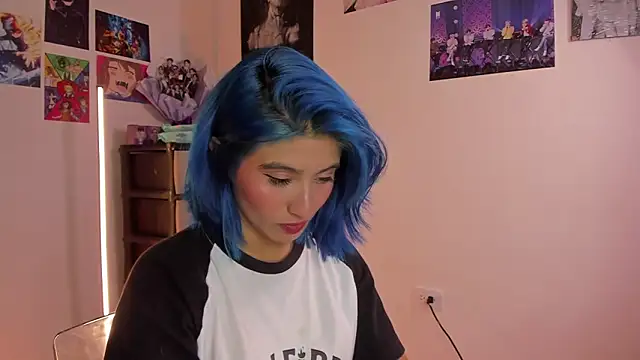 Snapshot of Star_Taylenna chatting on November 15, 2025, 2:15 am Star Taylenna online show from November 15, 2025, 2:15 am