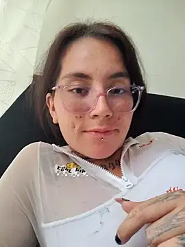 mr arte online show from November 12, 2025, 8:34 pm