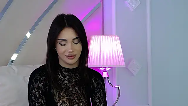 Snapshot of IvyNox chatting on March 1, 2026, 9:42 am IvyNox online show from March 1, 2026, 9:42 am