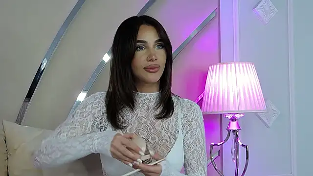 Snapshot of IvyNox chatting on March 24, 2026, 8:53 pm IvyNox online show from March 24, 2026, 8:53 pm