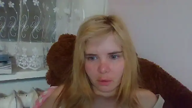 Snapshot of HornyElena chatting on February 28, 2026, 6:29 pm HornyElena online show from February 28, 2026, 6:29 pm