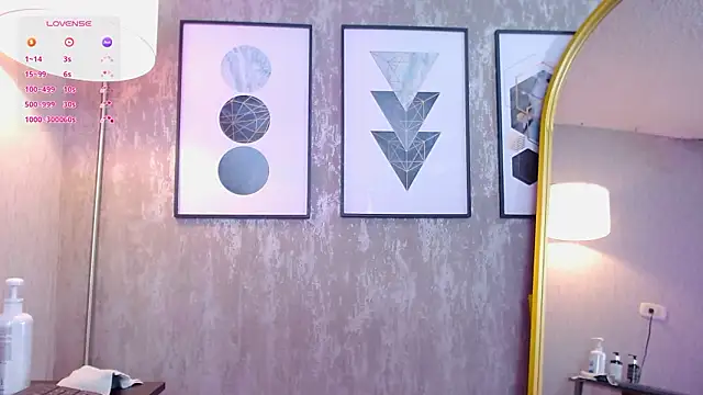 Snapshot of miss_aliia chatting on March 18, 2026, 2:30 pm miss aliia online show from March 18, 2026, 2:30 pm