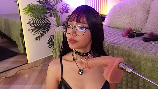 Snapshot of _ViolletteNoir_ chatting on March 11, 2026, 9:09 pm ViolletteNoir online show from March 11, 2026, 9:09 pm
