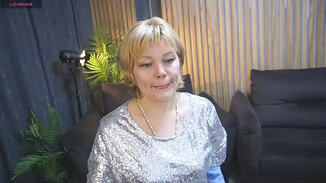 AmaraNights online show from February 19, 2026, 9:01 pm