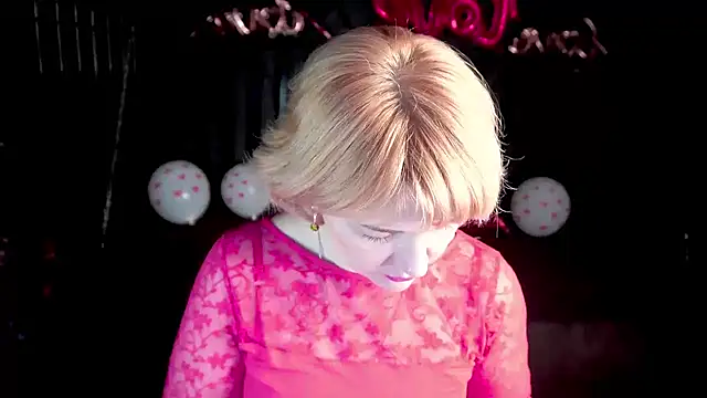 AmaraNights online show from February 11, 2026, 1:55 pm