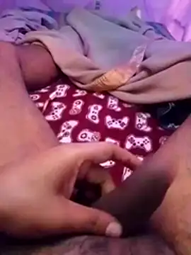 ParlousCarpet online show from April 15, 2026, 5:24 am