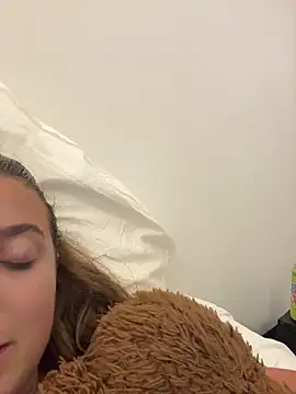 Snapshot of lounaaxangel chatting on November 11, 2025, 8:03 pm lounaaxangel online show from November 11, 2025, 8:03 pm