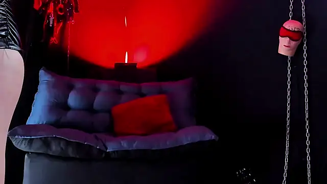 Snapshot of KatrinaStone chatting on February 25, 2026, 9:14 pm KatrinaStone online show from February 25, 2026, 9:14 pm