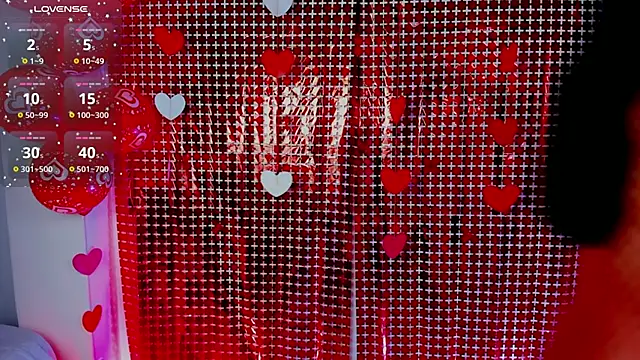 Snapshot of _hanna_sky chatting on February 14, 2026, 12:27 pm hanna sky online show from February 14, 2026, 12:27 pm