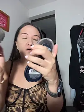 Snapshot of Melody_Spencer26 chatting on December 3, 2025, 3:44 pm Melody Spencer26 online show from December 3, 2025, 3:44 pm