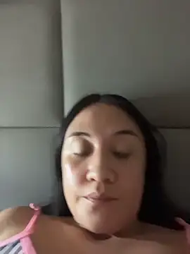 Snapshot of Melody_Spencer26 chatting on December 4, 2025, 3:49 am Melody Spencer26 online show from December 4, 2025, 3:49 am