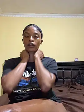 Snapshot of NiaLong21_ chatting on March 27, 2026, 1:25 am NiaLong21 online show from March 27, 2026, 1:25 am
