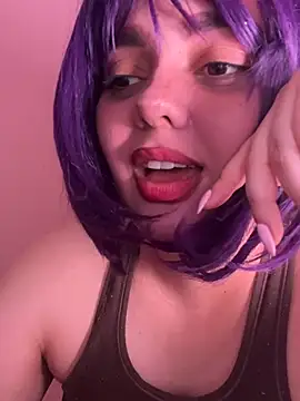 Snapshot of candicewest_ chatting on July 26, 2026, 6:37 pm candicewest online show from July 26, 2026, 6:37 pm