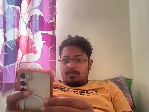 Snapshot of Your_yash2 chatting on March 18, 2026, 10:40 am Your yash2 online show from March 18, 2026, 10:40 am