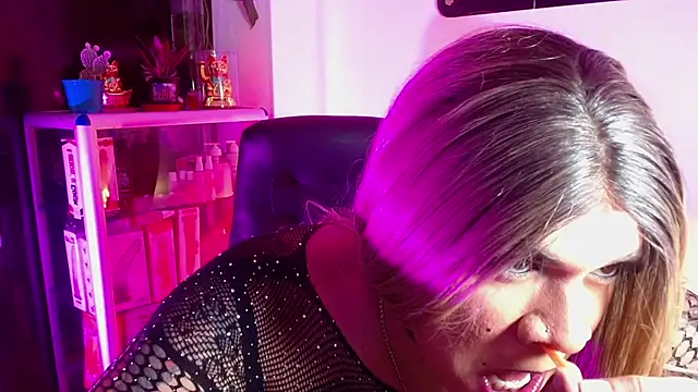 mistressparty online show from November 12, 2025, 2:15 am