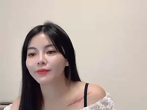 tw tiffany online show from November 28, 2025, 7:41 am