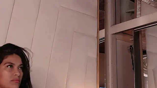 Snapshot of LannyShell chatting on February 15, 2026, 5:01 pm LannyShell online show from February 15, 2026, 5:01 pm