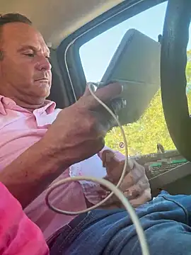 Golferkid1124 online show from December 21, 2025, 3:57 pm