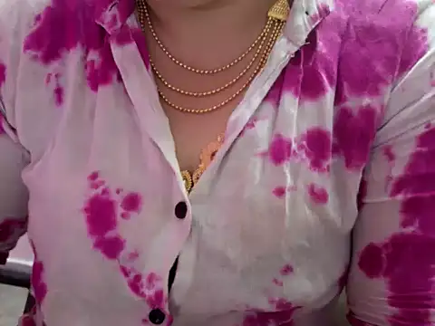 Tamil VirginAss2 online show from February 18, 2026, 5:09 pm