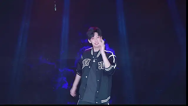 Snapshot of AAA-winner chatting on February 6, 2026, 3:24 am AAA-winner online show from February 6, 2026, 3:24 am