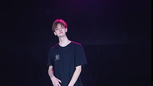 Snapshot of AAA-winner chatting on April 3, 2026, 5:14 am AAA-winner online show from April 3, 2026, 5:14 am