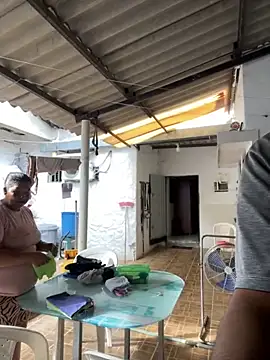 Snapshot of Maria-1976 chatting on November 21, 2025, 8:19 pm Maria-1976 online show from November 21, 2025, 8:19 pm