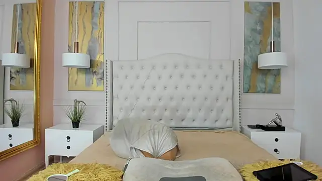 Snapshot of RosaliaMontero chatting on February 1, 2026, 1:20 pm RosaliaMontero online show from February 1, 2026, 1:20 pm