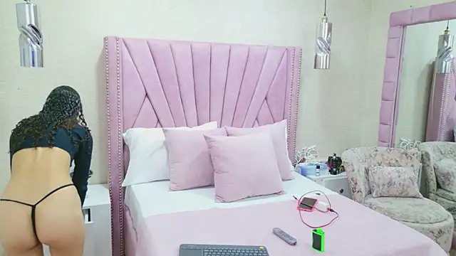 Snapshot of EimySanchez chatting on December 16, 2025, 7:07 pm EimySanchez online show from December 16, 2025, 7:07 pm