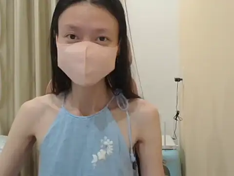Snapshot of Lil-Cherries chatting on April 9, 2026, 2:01 pm Lil-Cherries online show from April 9, 2026, 2:01 pm